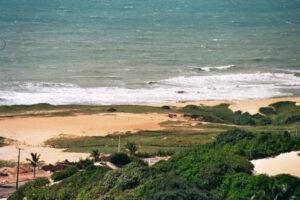 Strand am Fuße des Leuchtturms in Mãe Luiza © Joachim / FrKr ML Blick vom Leuchtturm zum Atlantik