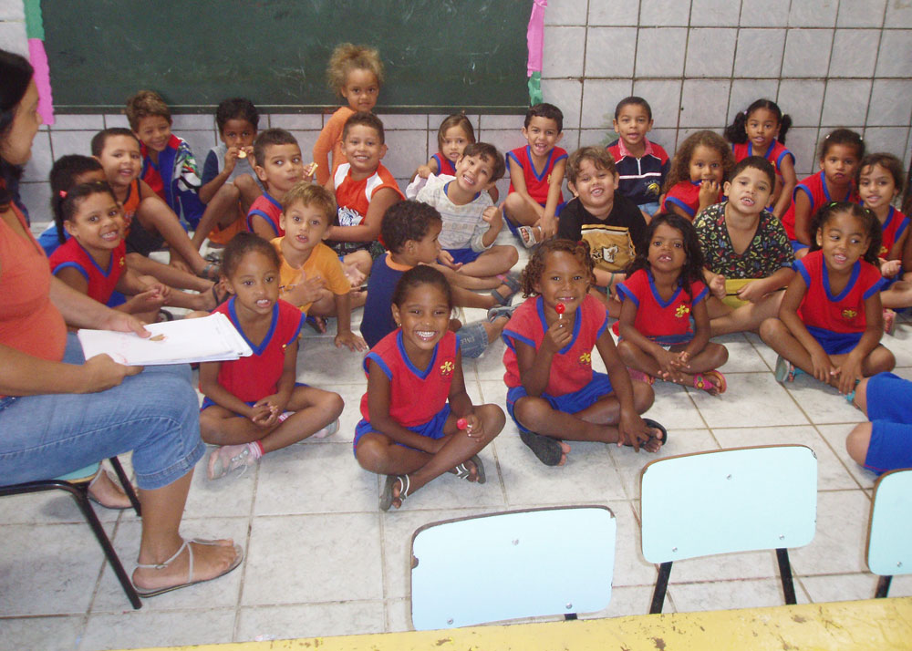 © Gerhard / FrKr ML 2007 Bild vom Espaço Livre in Mãe Luiza