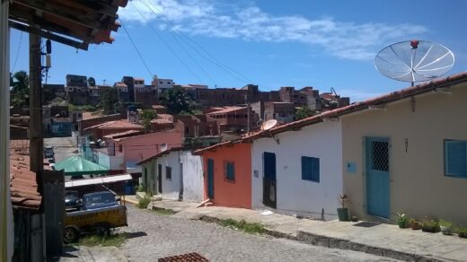 Straße in Mãe Luiza